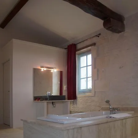 D'hotes Clos Des Pierres Blanches