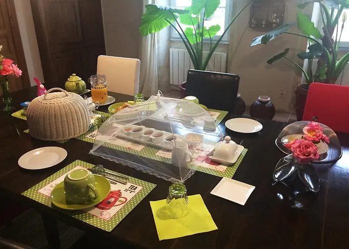 فندق مبيت وإفطار D'hotes Clos Des Pierres Blanches Brie-sous-Archiac